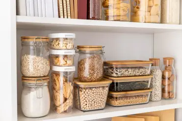 Stop wasting food and reach every nook and cranny of your jars
